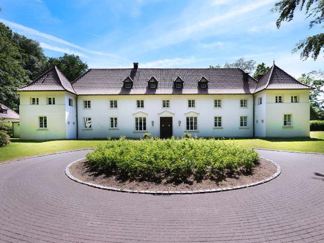Haus zum Kaufen in Oer Erkenschwick 1.300.000,00 EUR 315 m²