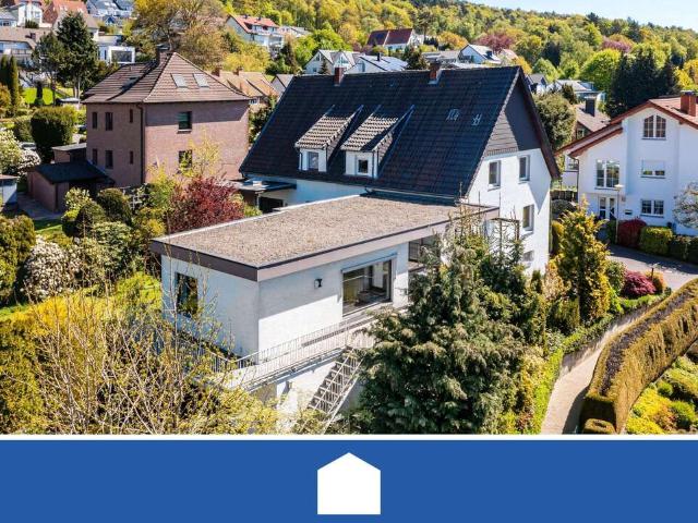 Haus zum Kaufen in Oerlinghausen 385.000,00 EUR 196 m²