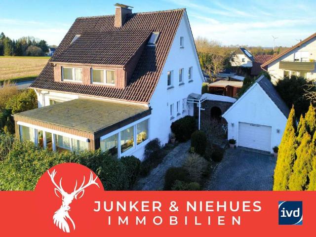Haus zum Kaufen in Oerlinghausen 390.000,00 EUR 208 m²