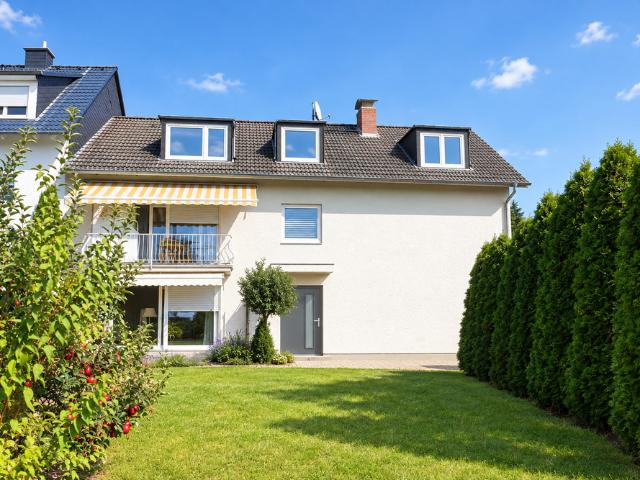 Haus zum Kaufen in Oestrich Winkel 688.000,00 EUR 192.94 m²