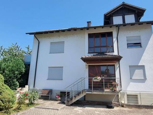 Haus zum Kaufen in Offenburg 675.000,00 EUR 194.3 m²