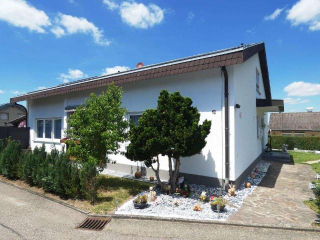 Haus zum Kaufen in Ölbronn Dürrn 660.000,00 EUR 198 m²