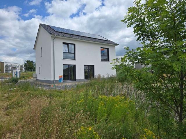 Haus zum Kaufen in Ölbronn Dürrn 689.000,00 EUR 159.06 m²