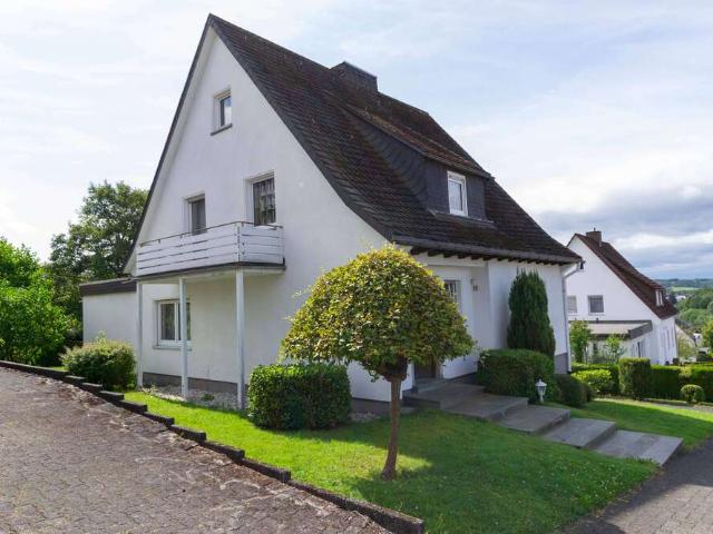 Haus zum Kaufen in Olpe 450.000,00 EUR 135 m²