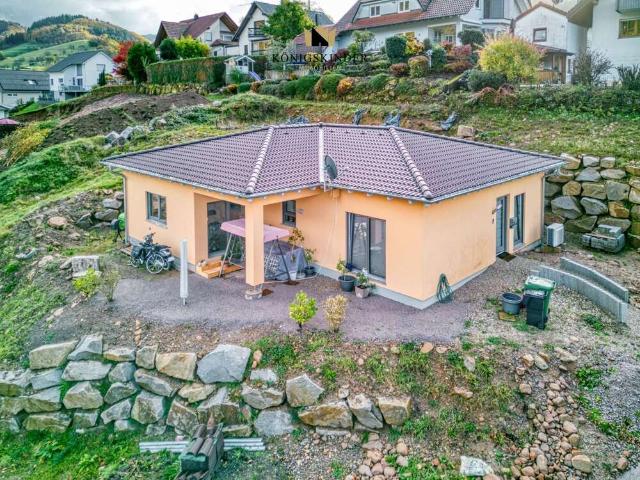 Haus zum Kaufen in Oppenau 450.000,00 EUR 113.08 m²