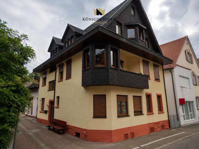 Haus zum Kaufen in Oppenau 320.000,00 EUR 262 m²
