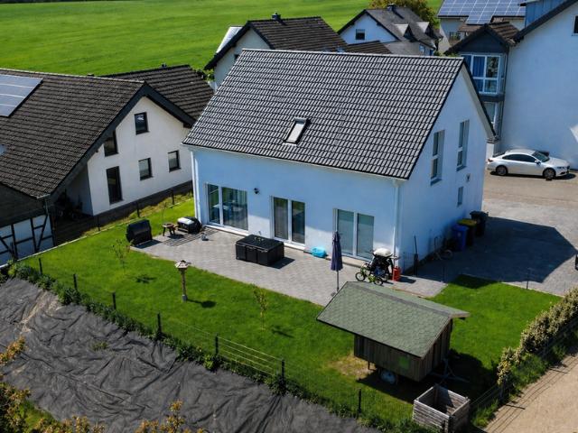 Haus zum Kaufen in Oppertshausen 419.000,00 EUR 137 m²