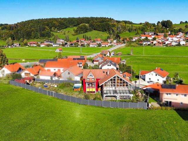 Haus zum Kaufen in Osterzell Oberzell 699.000,00 EUR 273 m²