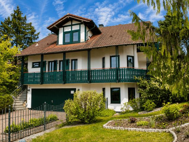Haus zum Kaufen in Osterburken 875.000,00 EUR 222.8 m²