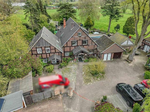 Haus zum Kaufen in Osterholz Scharmbeck 1.299.000,00 EUR 189.47 m²