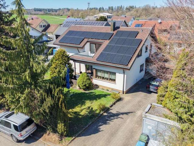 Haus zum Kaufen in Ostrach 435.000,00 EUR 243.8 m²