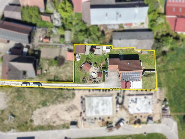 Haus zum Kaufen in Ostrach 550.000,00 EUR 163.69 m²