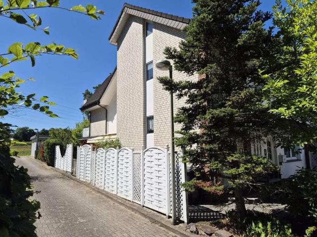 Haus zum Kaufen in Osnabrück Schölerberg 320.000,00 EUR 272 m²