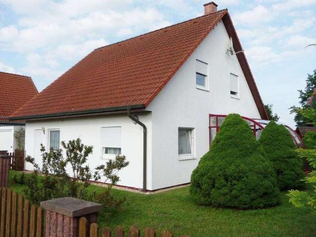 Haus zum Kaufen in Ottendorf Okrilla 390.000,00 EUR 124 m²