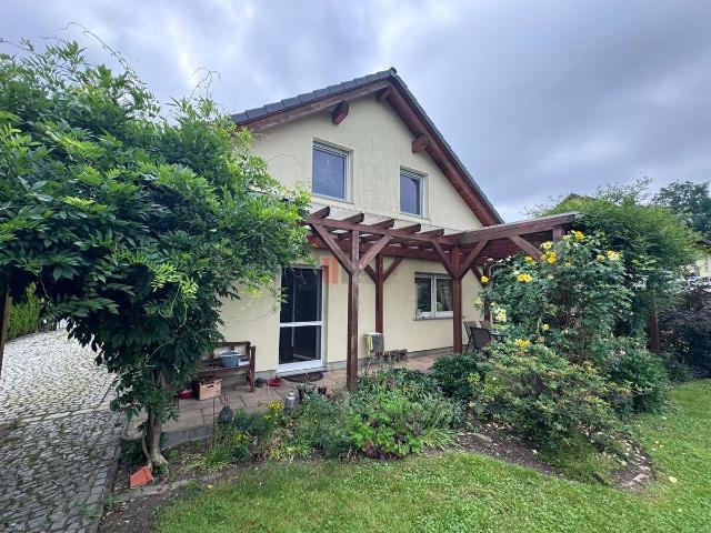 Haus zum Kaufen in Ottendorf Okrilla 480.000,00 EUR 105 m²