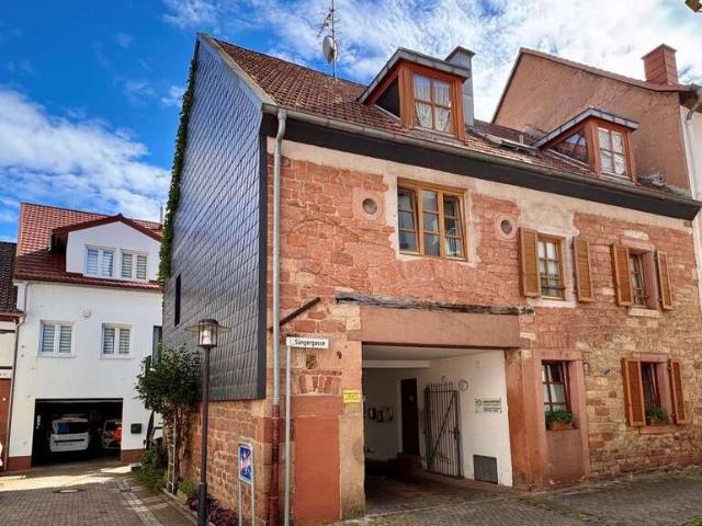 Haus zum Kaufen in Otterberg 298.000,00 EUR 238 m²