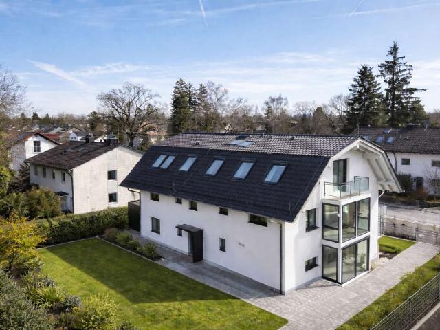 Haus zum Kaufen in Ottobrunn 5.500.000,00 EUR 521.3 m²