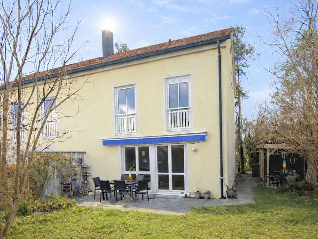 Haus zum Kaufen in Ottobrunn 950.000,00 EUR 121.7 m²