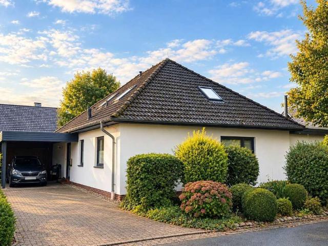 Haus zum Kaufen in Ovelgönne 258.000,00 EUR 120 m²