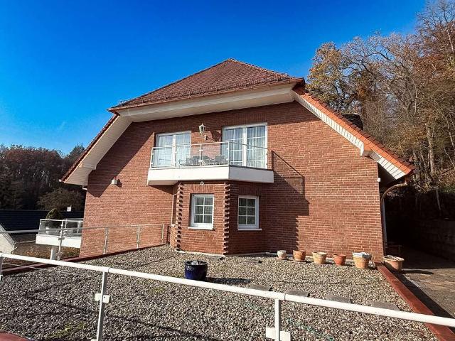 Haus zum Kaufen in Overath 860.000,00 EUR 362.94 m²