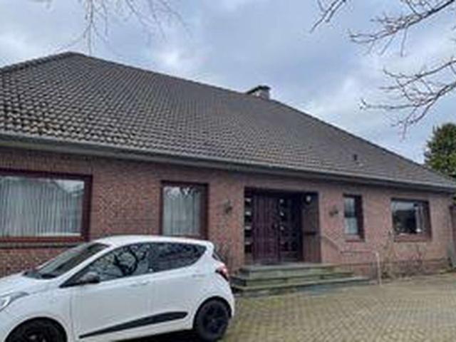 Haus zum Kaufen in Loxstedt 405.000,00 EUR 196 m²