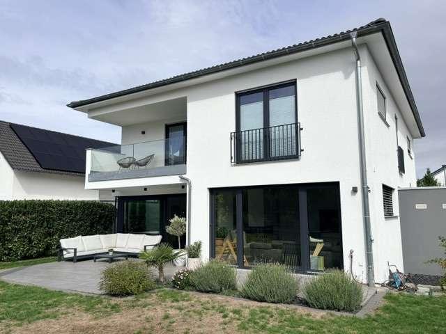 Haus zum Kaufen in Löchgau 1.275.000,00 EUR 279 m²