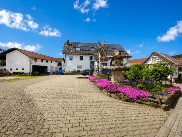 Haus zum Kaufen in Loffenau 995.000,00 EUR 330 m²