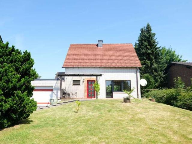 Haus zum Kaufen in Lohmar 375.000,00 EUR 106 m²
