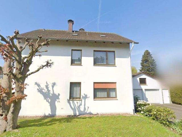 Haus zum Kaufen in Löhne 320.000,00 EUR 180.15 m²