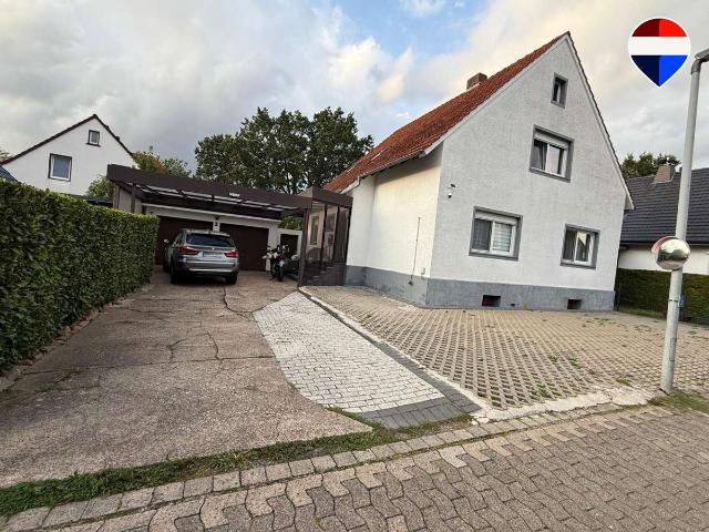 Haus zum Kaufen in Löhne 344.900,00 EUR 150 m²