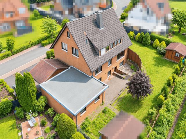Haus zum Kaufen in Löhne 545.000,00 EUR 301 m²