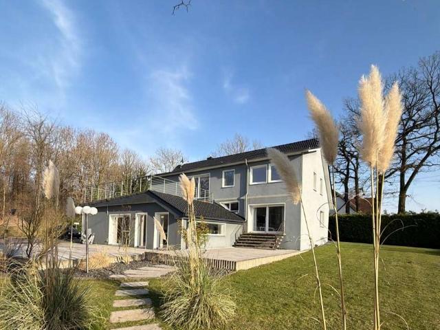Haus zum Kaufen in Löhne 749.000,00 EUR 310 m²