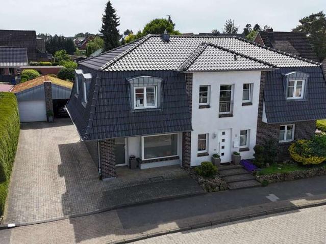 Haus zum Kaufen in Lohne Oldenburg 679.000,00 EUR 261 m²