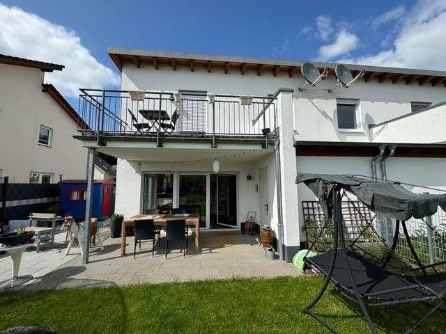 Haus zum Kaufen in Lollar 499.000,00 EUR 121 m²