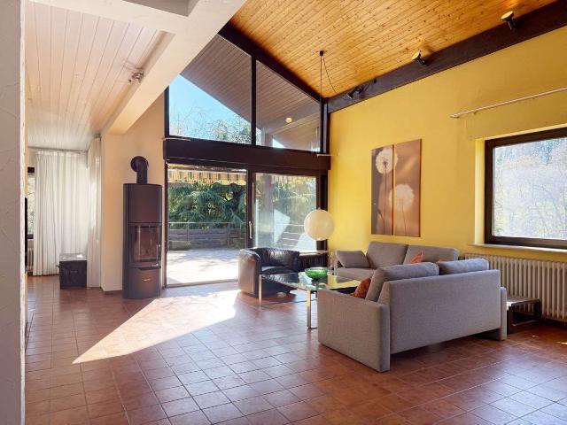 Haus zum Kaufen in Lorch 549.000,00 EUR 274.64 m²