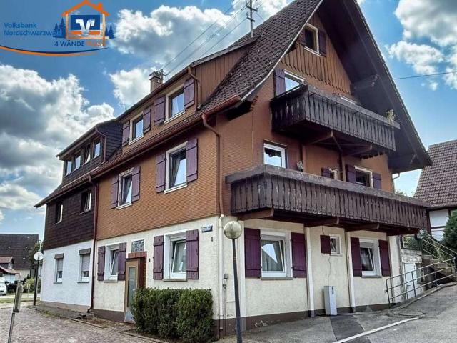 Haus zum Kaufen in Loßburg 299.900,00 EUR 151 m²
