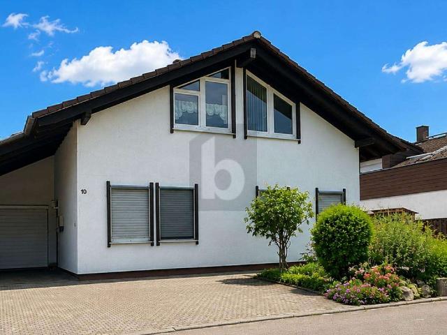 Haus zum Kaufen in Lauchringen 675.000,00 EUR 166 m²