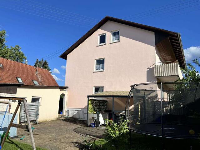 Haus zum Kaufen in Lauda Königshofen Unterbalbach 420.000,00 EUR 186 m²