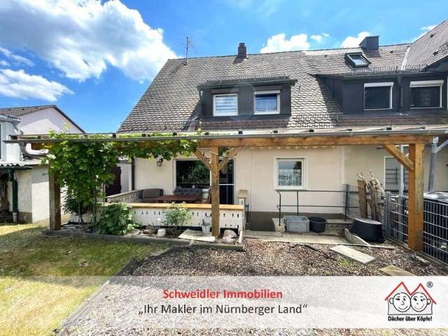 Haus zum Kaufen in Lauf 375.000,00 EUR 103.38 m²