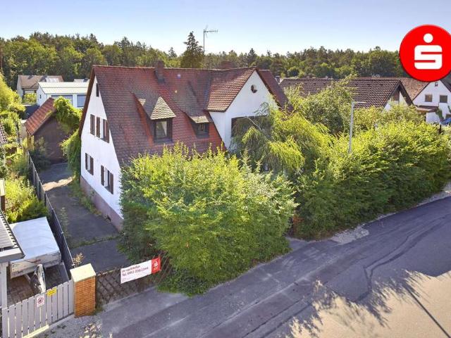 Haus zum Kaufen in Lauf 399.000,00 EUR 180 m²