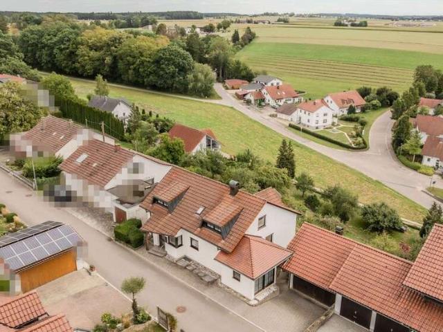 Haus zum Kaufen in Laupheim 359.500,00 EUR 165.51 m²