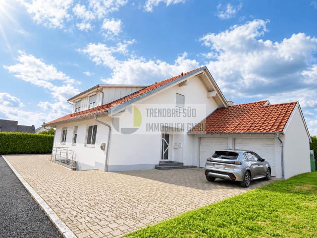 Haus zum Kaufen in Laupheim 840.000,00 EUR 398.42 m²