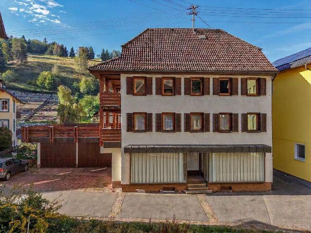 Haus zum Kaufen in Lauterbach 298.000,00 EUR 280 m²