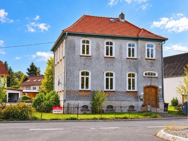 Haus zum Kaufen in Lautertal 270.000,00 EUR 180 m²