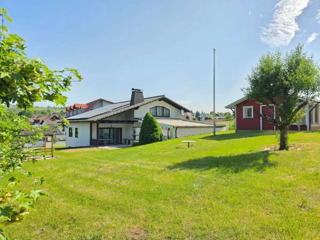 Haus zum Kaufen in Lautertal 549.000,00 EUR 250 m²