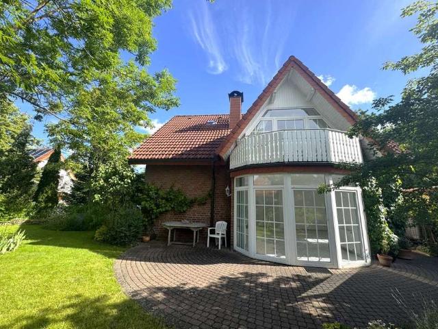 Haus zum Kaufen in Lage 270.000,00 EUR 140.73 m²