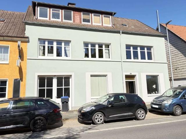 Haus zum Kaufen in Lage 365.000,00 EUR 145 m²