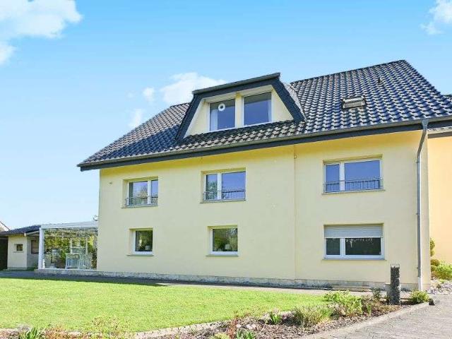 Haus zum Kaufen in Lage, Lippe 749.000,00 EUR 338 m²