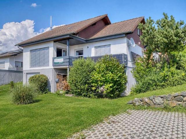 Haus zum Kaufen in Lahnau Waldgirmes 619.000,00 EUR 215 m²