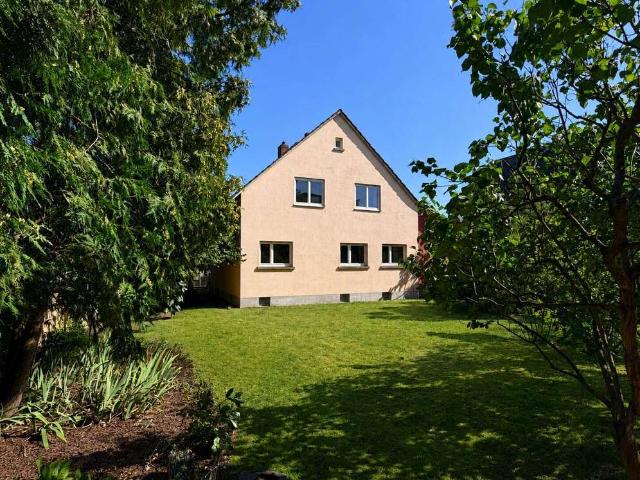 Haus zum Kaufen in Langen 830.000,00 EUR 152.94 m²
